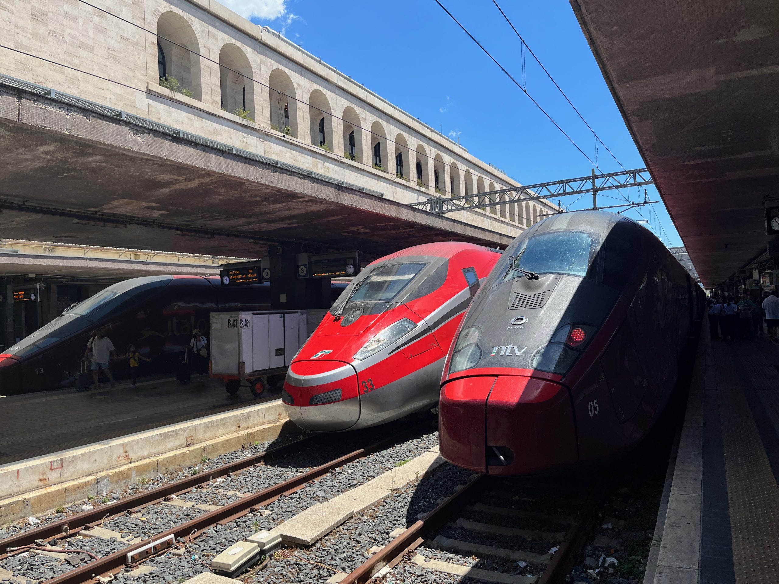 Friends of Europe Critical Thinking Is there hope on track for Europe’s railways with the new mandate? 2024